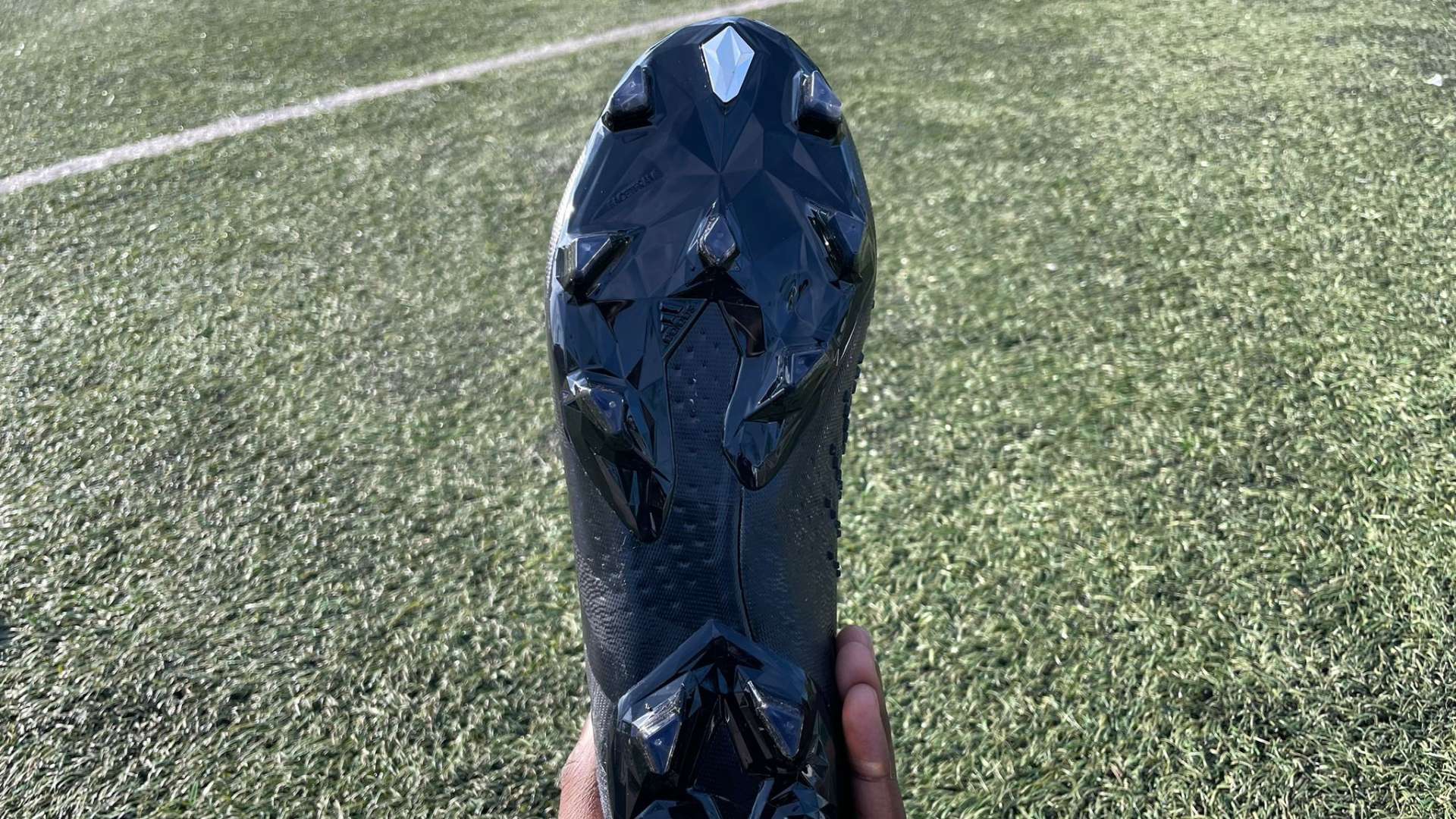 直言不讳地 直言不讳地